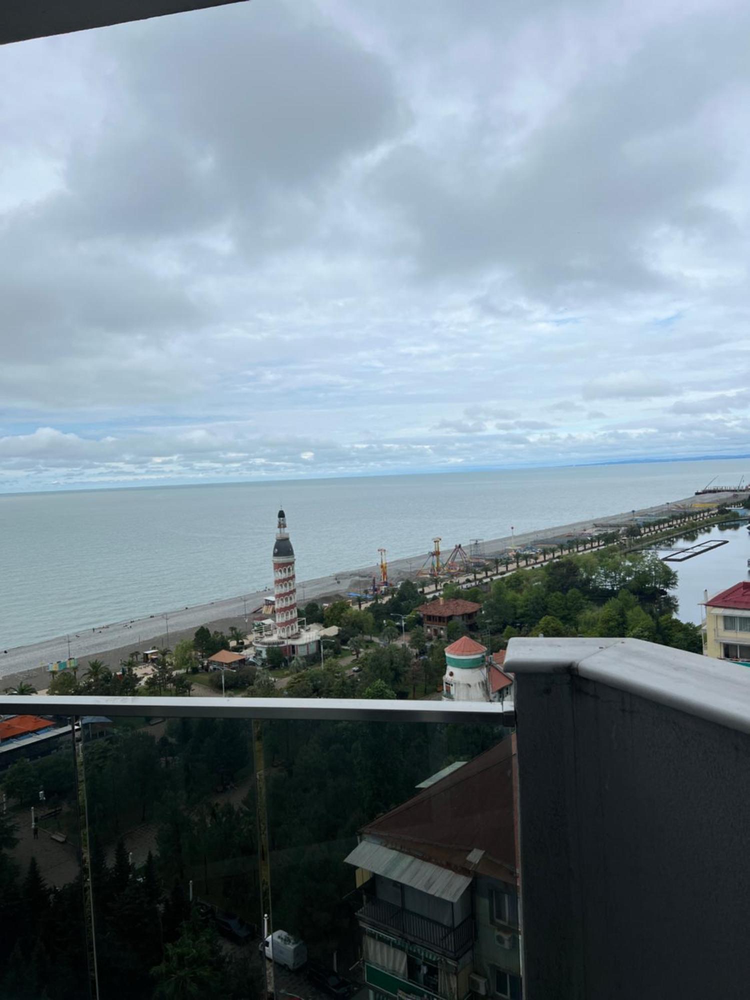 Appartamento Orbi Sea Towers Batumi Esterno foto